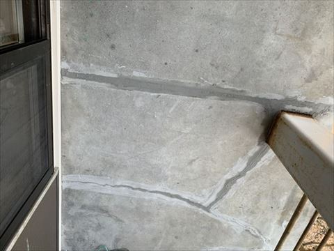 岡谷市クラック補修