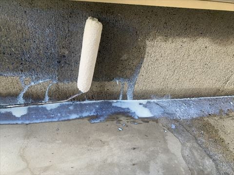 諏訪市犬走り補修塗装