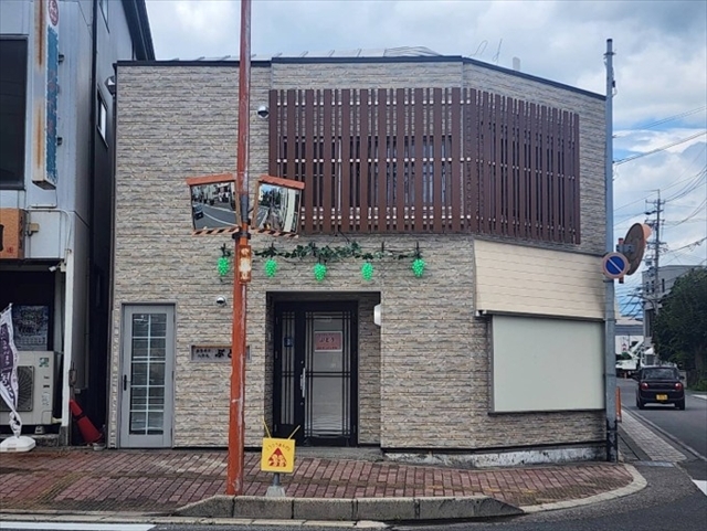 塩尻市で外壁カバー工法｜アワード受賞！アルミ外装と「ぶどうの灯り」で紡ぐ地域の絆9